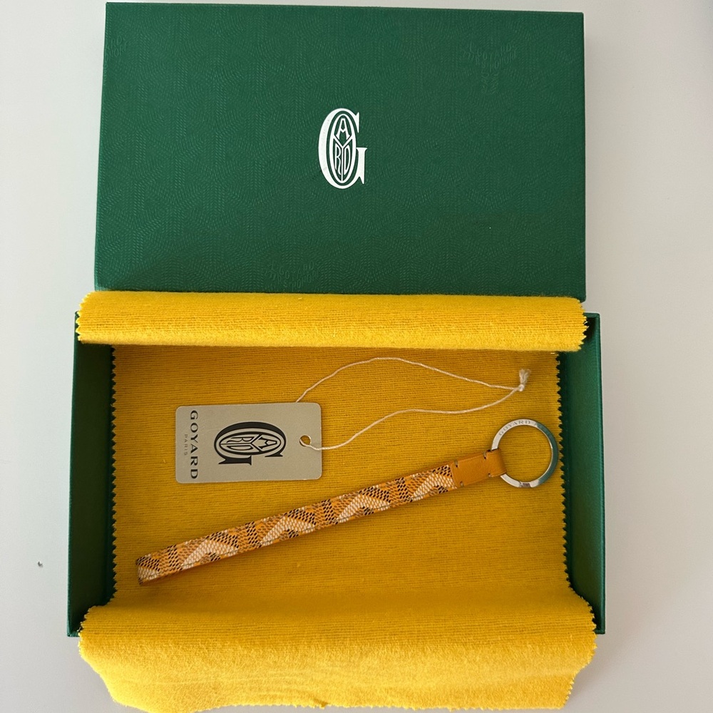 Goyard Sesame Key Ring in Yellow